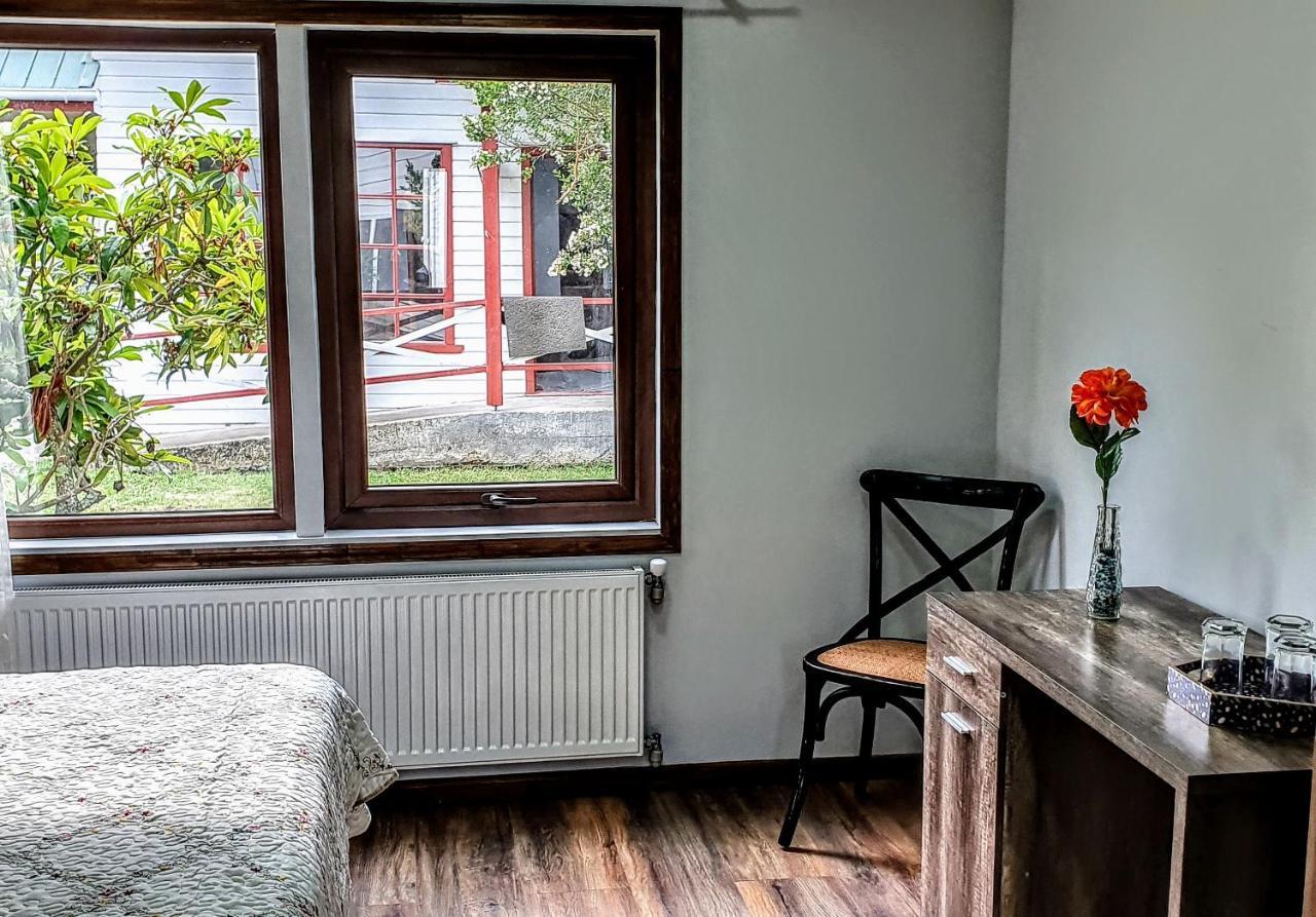 Hotel Y Cabanas Molino Viejo Пуерто-Варас Екстер'єр фото